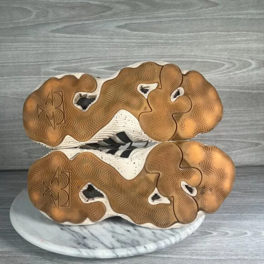 Adidas Trae Young 3‎ Mens 5 Womens 6 Basketball Shoes Wonder Beige Athletic